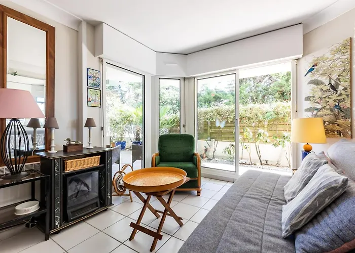 Apartment Emeraude *